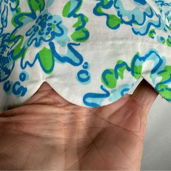 Lilly Pulitzer Floral Blue and Green Women's Shorts size Zero - Picture 5 of 5